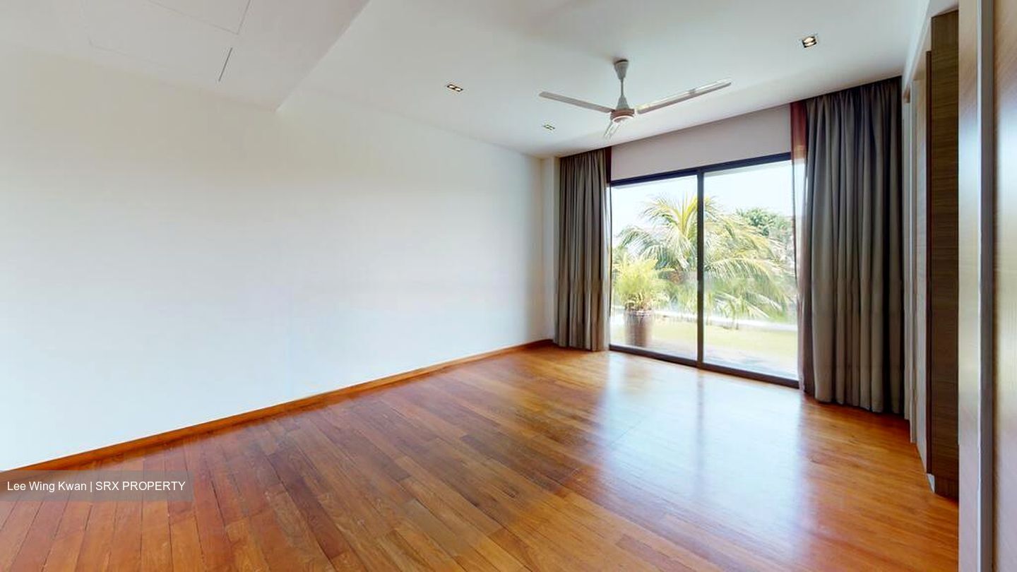 Ocean Drive (D4), Detached #477193241